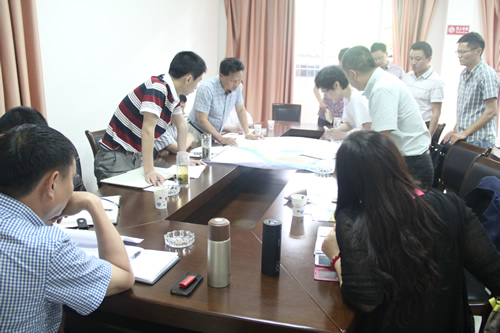 與崇禮政府就崇禮新城2014年土地出讓計劃展開討論(圖1) 與崇禮政府就崇禮新城2014年土地出讓計劃展開討論(圖1)